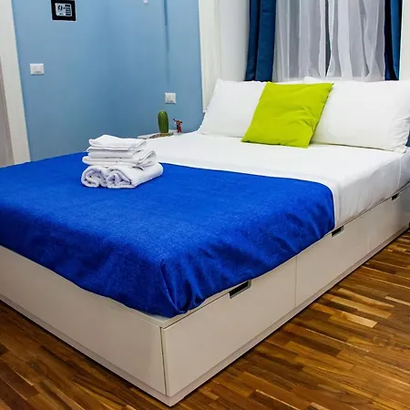 Inner Apartment Naples